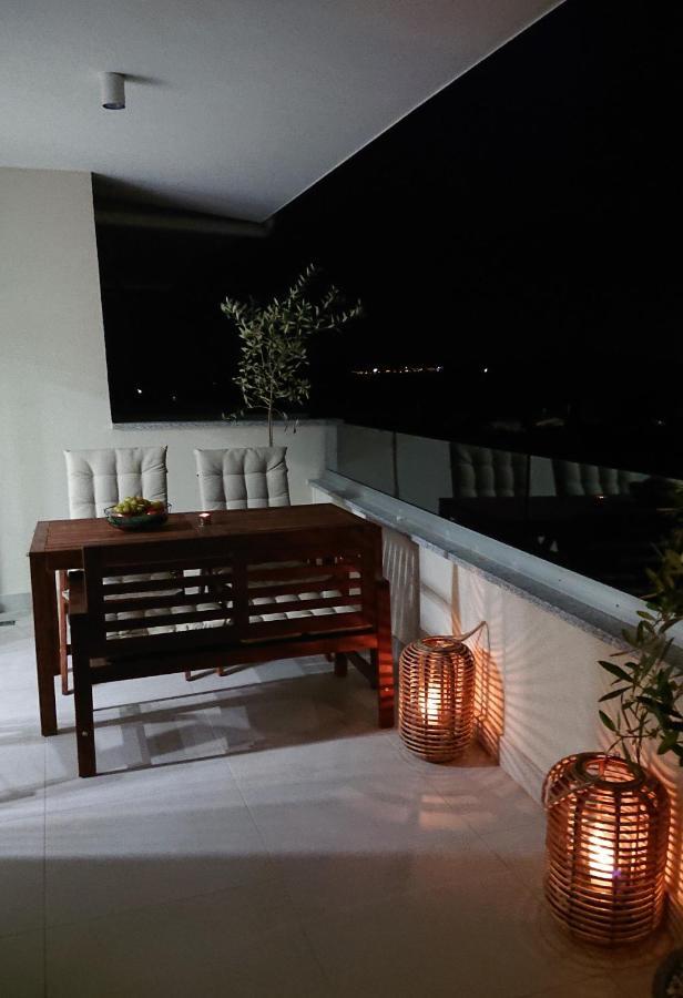 Sunsetcroatia Apartment โนวาลยา ภายนอก รูปภาพ